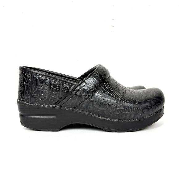 Dansko Professional Black Tooled Leather Clog Cushioned PU Foam Footbed 38 - Picture 10 of 14